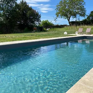 Bed & Breakfast Chateau De Perpezat, Apchat